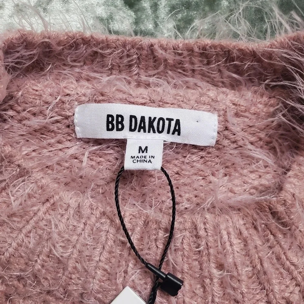 BB‎ Dakota Eyelash Knit Pullover Sweater